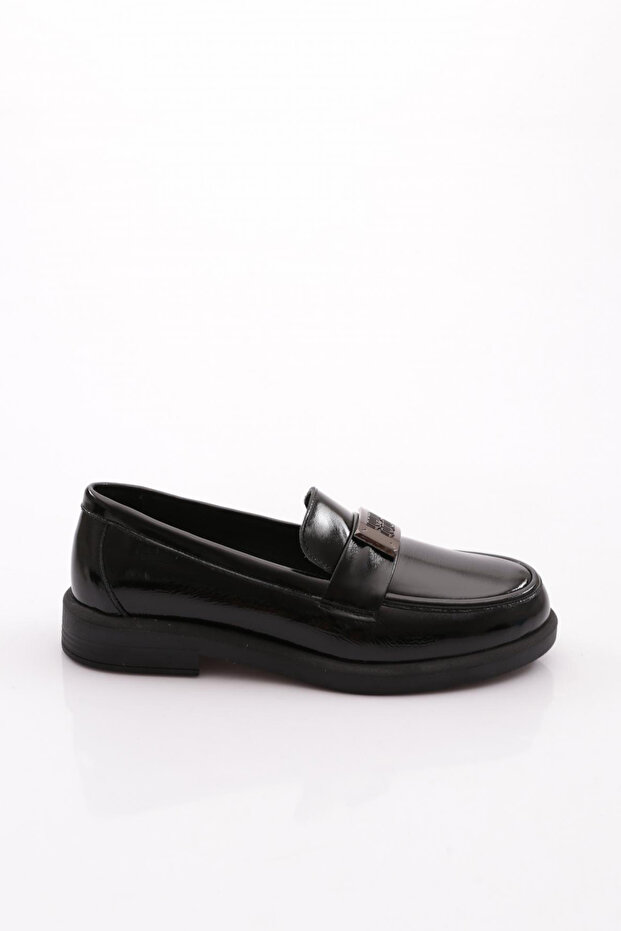 528 Women's Loafer Shoes