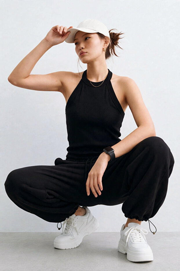 Women's Oversized Sweatpants with Wide Legs - Black