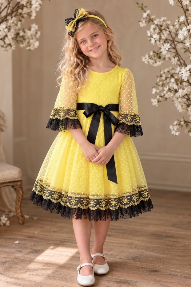 Girl's Dress with Zipper Closure and Brode Detail, Stylish Dress
