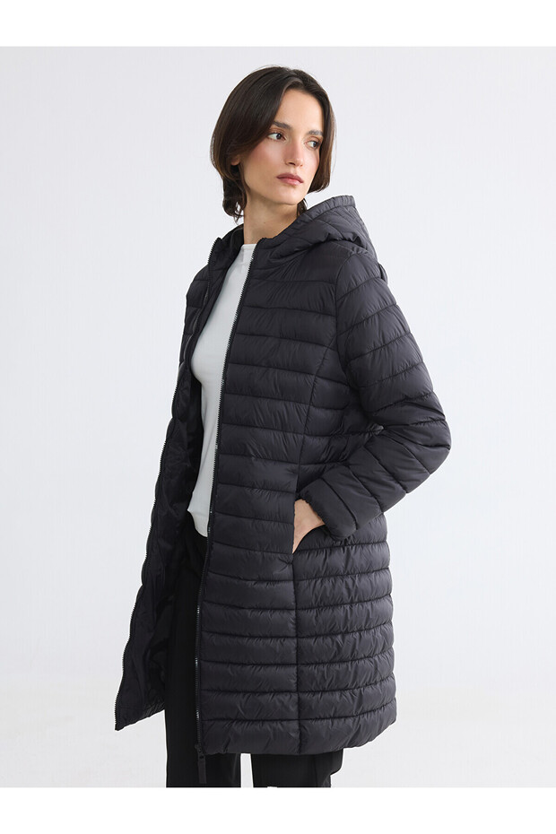 Two Mt Shop Quality Lcw Everyday Black Hooded Women's Puffer Jacket