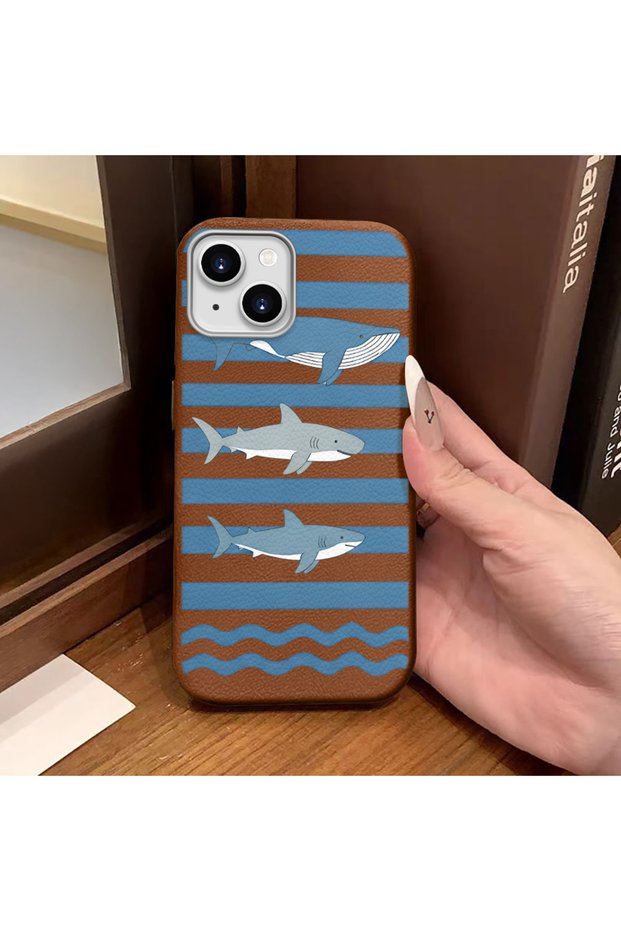 iPhone 15 Compatible Brown Leather Textured Silicone Camera Protective Shock-Absorbing Case with Sea Animal Pattern