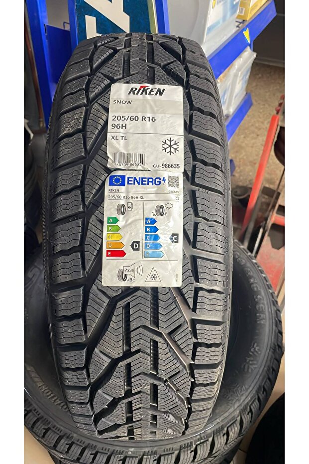 205/60R/16 LASTİK