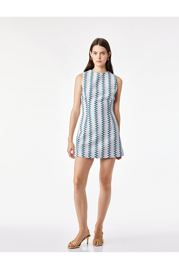 Slim Fit Sleeveless Crew Neck Geometric Print Bodycon Mini Dress
