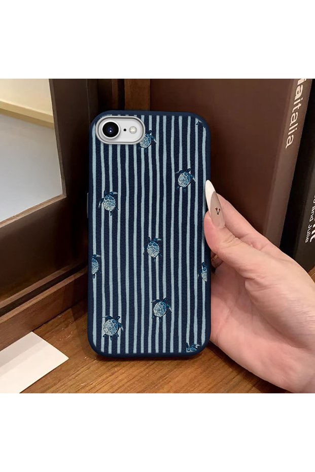 iPhone 7/8/Se 2020 2022 Compatible Blue Leather Textured Silicone Protects Camera Shock Absorbing Baby Turtle Pattern Case