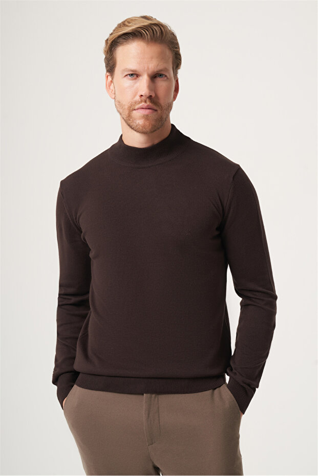 Brown Turtleneck Long Sleeve Knitted Comfort Fit Cotton Sweater 1012265001