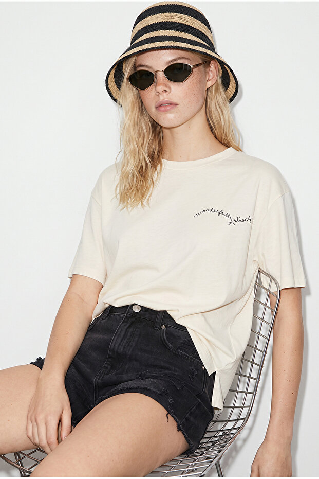 Women's Ecru 100% Cotton Minimal Print Detailed Oversize T-Shirt 60382632