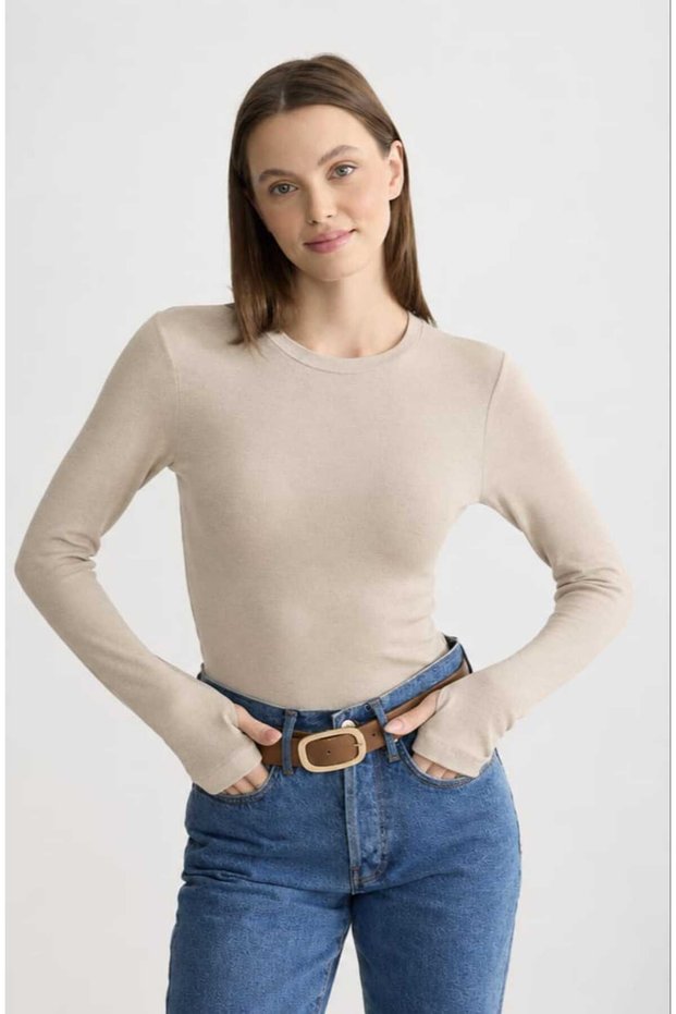 Finger-Interlocking Bodycon Viscose Combed Cotton Crew Neck Top
