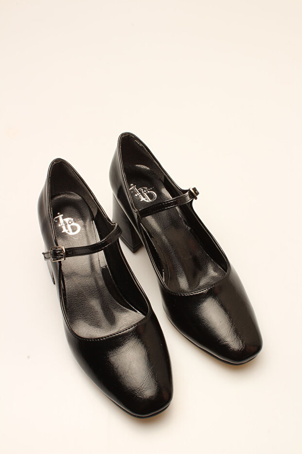 Black Crinkled Patent Leather Single Strap Women's Heels