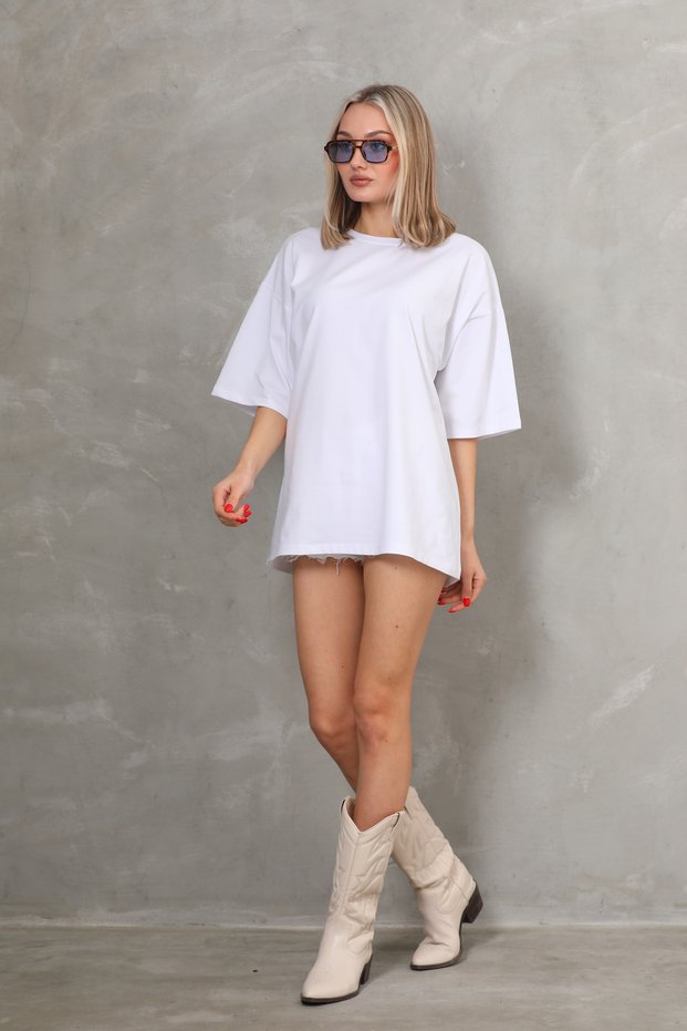 Unisex Stylish Comfortable Oversize Cotton Crew Neck T-Shirt with Special Design Code 39324