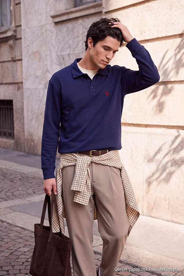 Navy Blue Off-Shoulder Regular Wardrobe Essentials Interlock Long Sleeve Polo Neck T-Shirt Tmnaw27Po00002