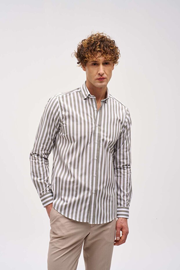 Men's Khaki Dynamic Fit Judge Collar Striped Long Sleeve Pocketless 100% Cotton Shirt