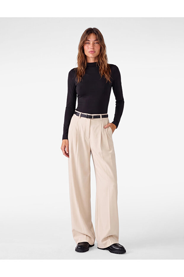 Slim Fit Long Sleeve Drape Detailed High Neck Bodysuit