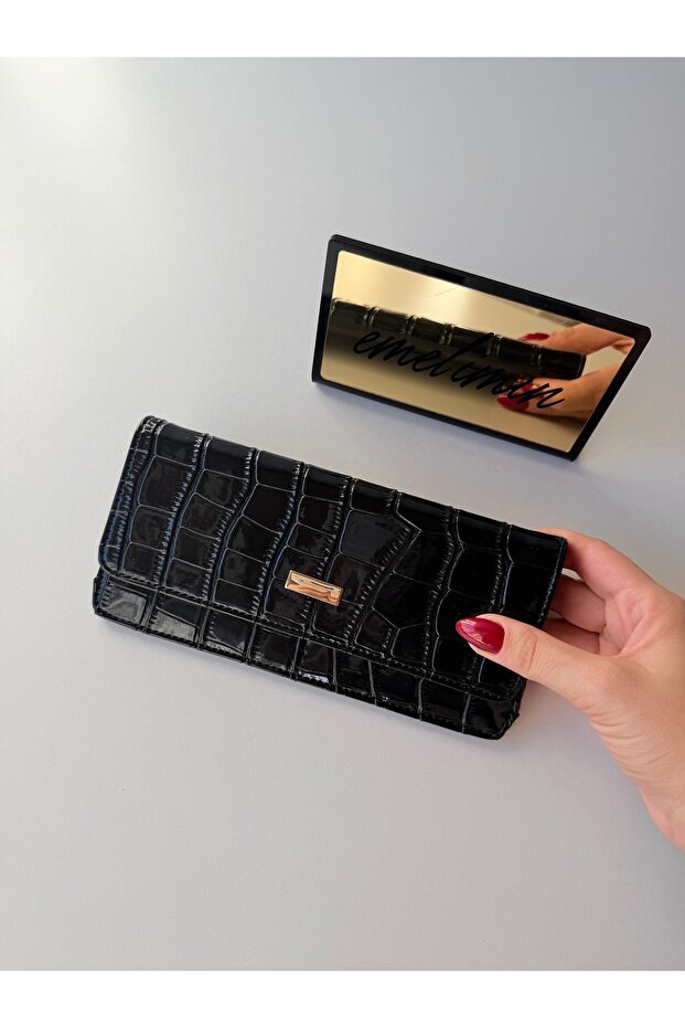 محفظة نسائية طويلة متعددة الأقسام بنمط جلد التمساح الأسود