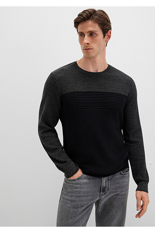 Color Block Crew Neck Sweater Fitted 070377-900