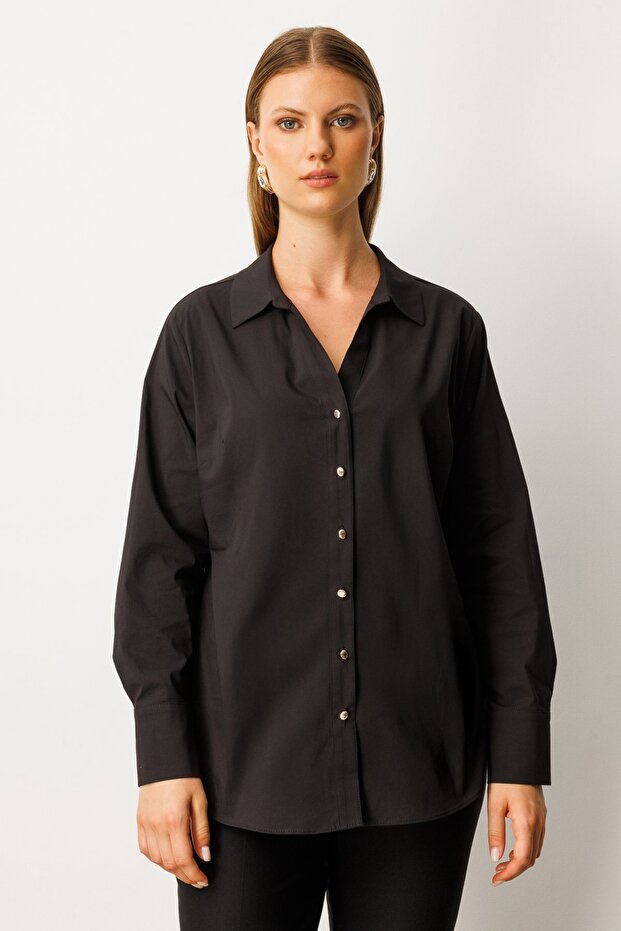 Button-Front Polo Neck Shirt