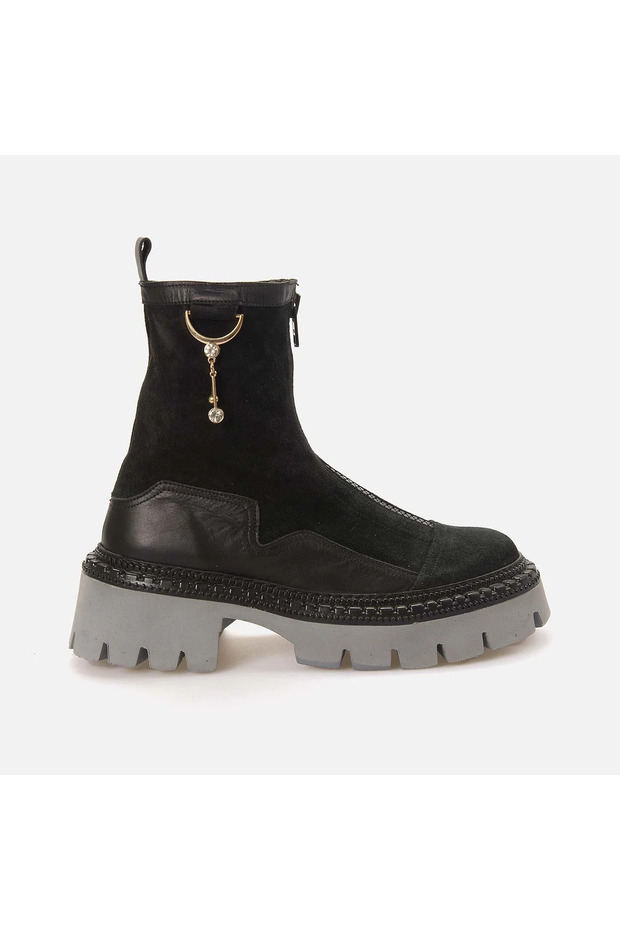 Women's Genuine Leather Rubber Sole Black Casual Boots