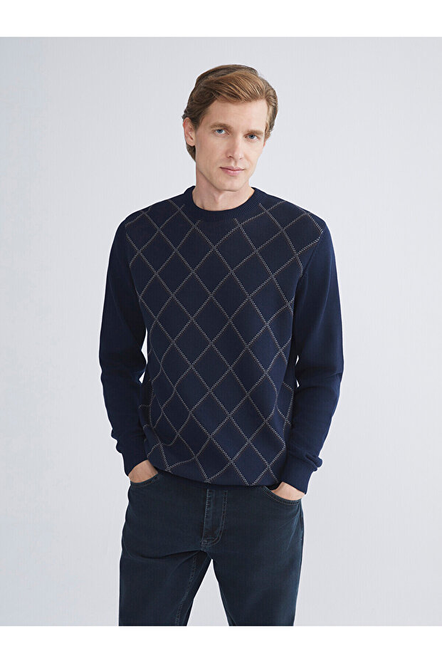 Trendlucky: men's diamond pattern knit sweater