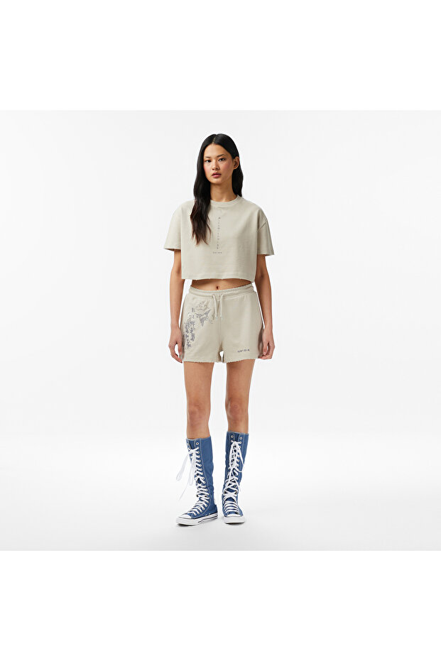 Regular Fit Women's Cream Shorts
