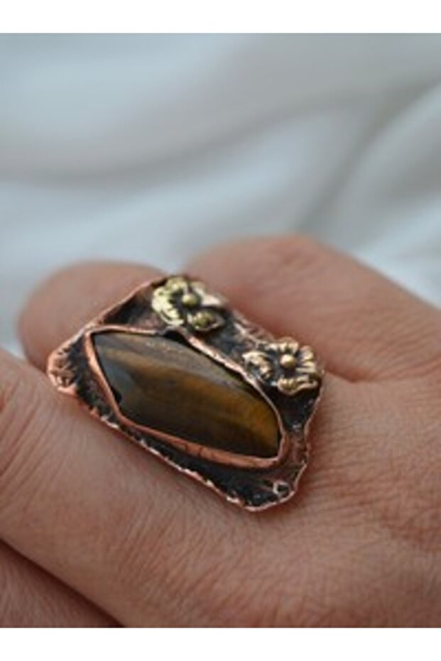 Special Design Ring with Tiger's Eye Stone-