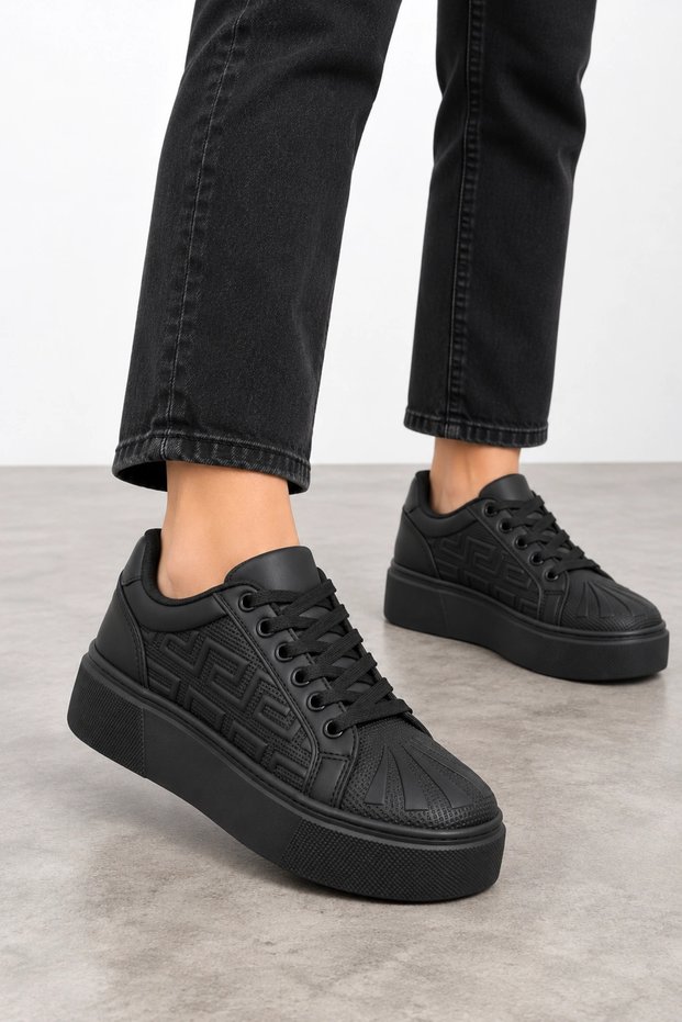 Linear Women's Patterned Casual Sports Shoes - Black