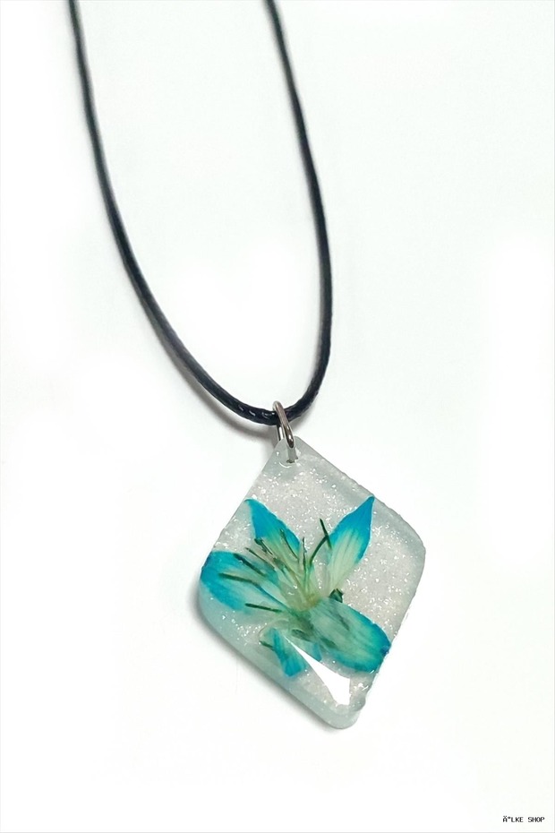 Ilkestor Tesbih Flower Baklava Slice Epoxy (231034) Pendant Blue