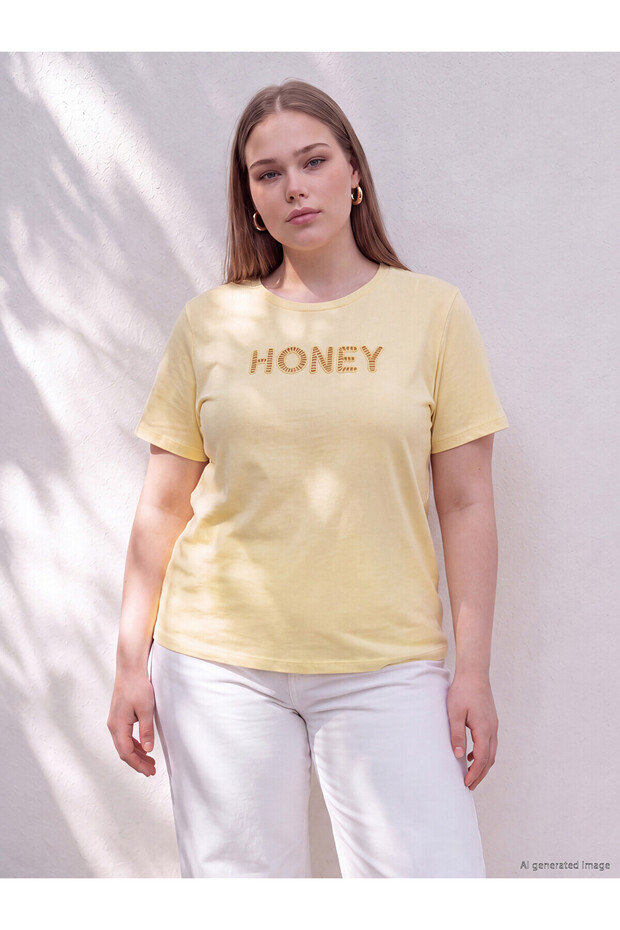 Alita City Farkıyla Lcw Curve Yellow Combed Cotton Embroidered Oval Neck Short Sleeve Women's Blouse