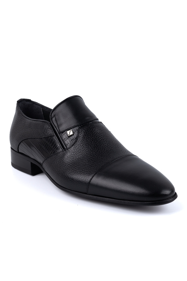 3215 Men's Classic Shoes