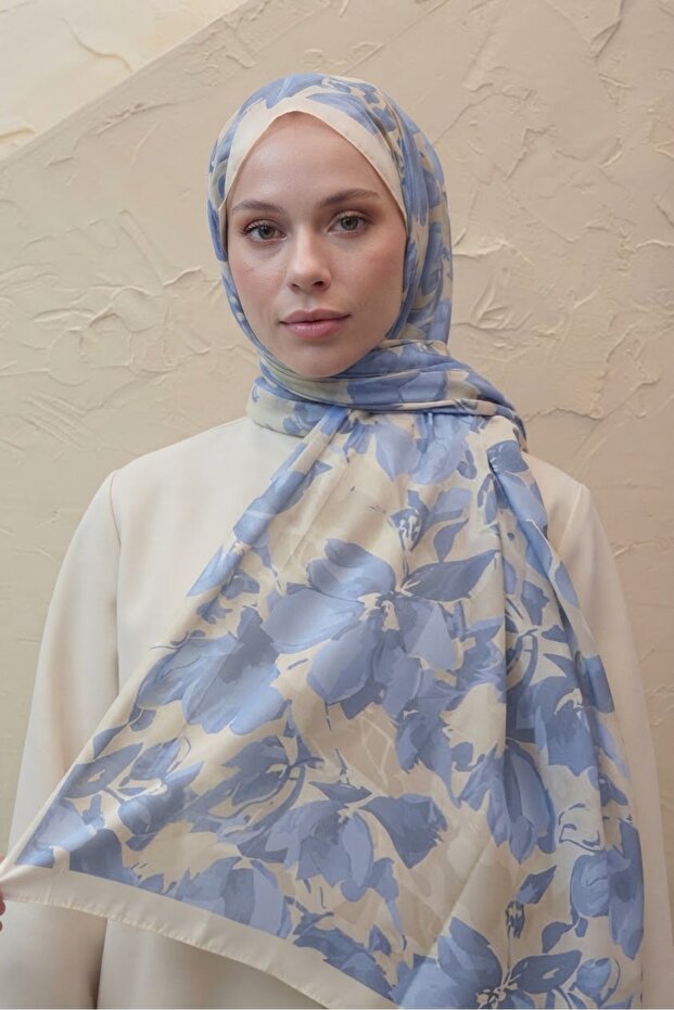 Ahenk Pattern Imported Cotton Shawl - Blue / Cream