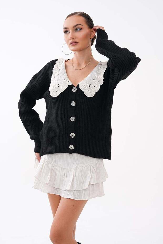 Women's Lace Collar Cardigan