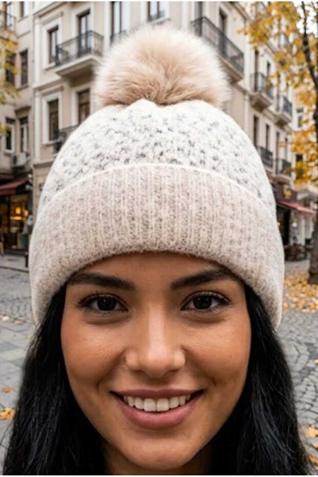 Women's Pompom Sparkling Knitwear Beanie Lined Winter Beanie