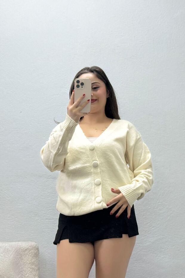 Women's V-Neck Buttoned Knitwear Cardigan Beige