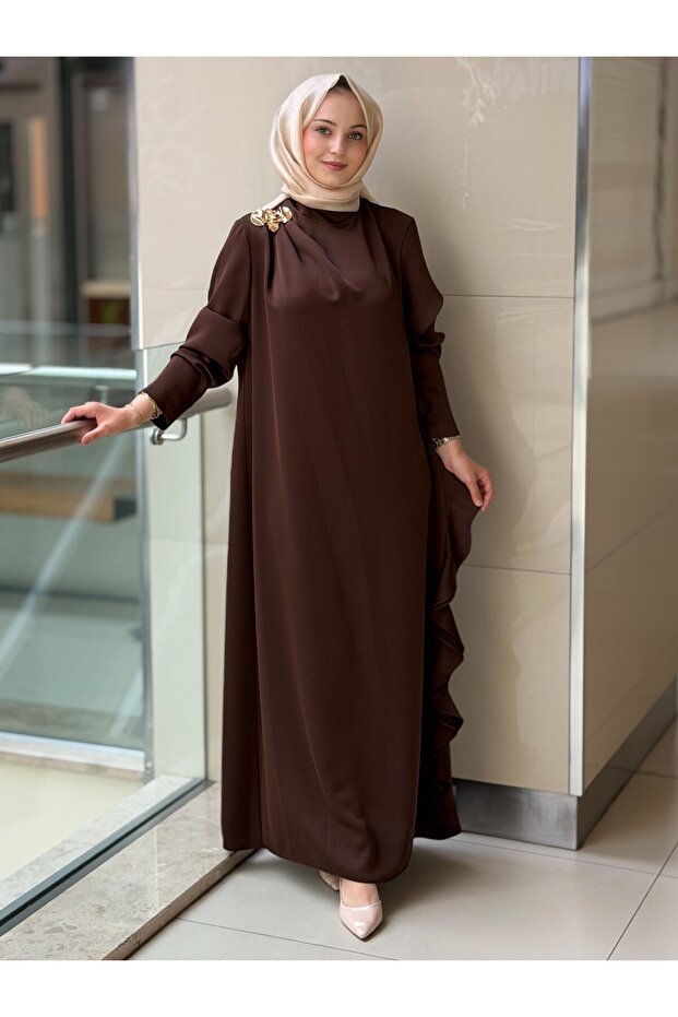 Side Ruffle Detailed Evening Dress