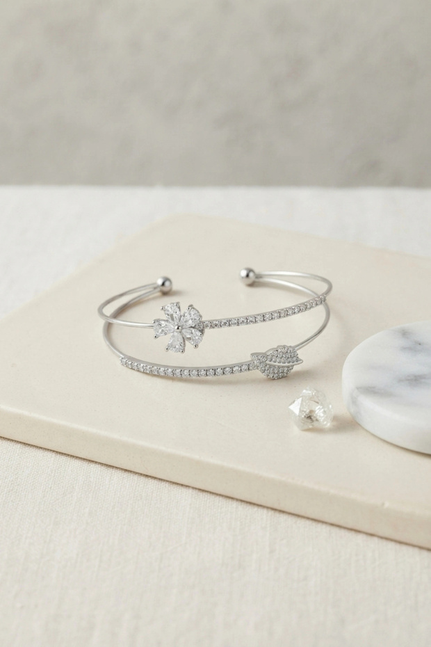 Silver Color Zircon Stone Flower Model Women's Bracelet Tj-Bb8877