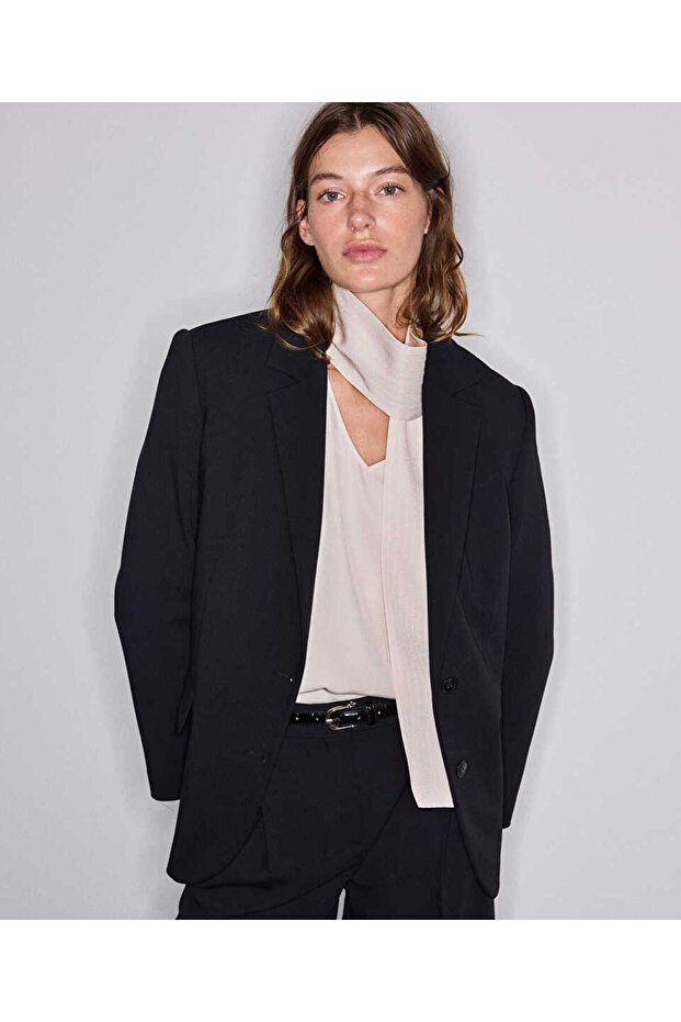 Vatkalı oversize blazer