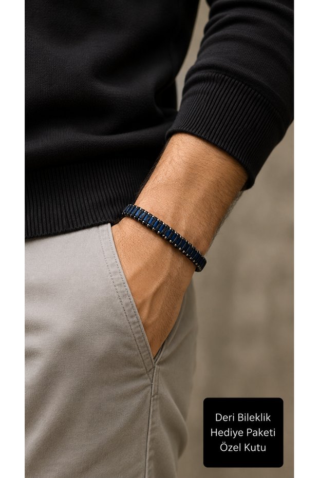 Norcavi Marine Black Leather Men's Bracelet - Navy Blue Beaded Stripe
