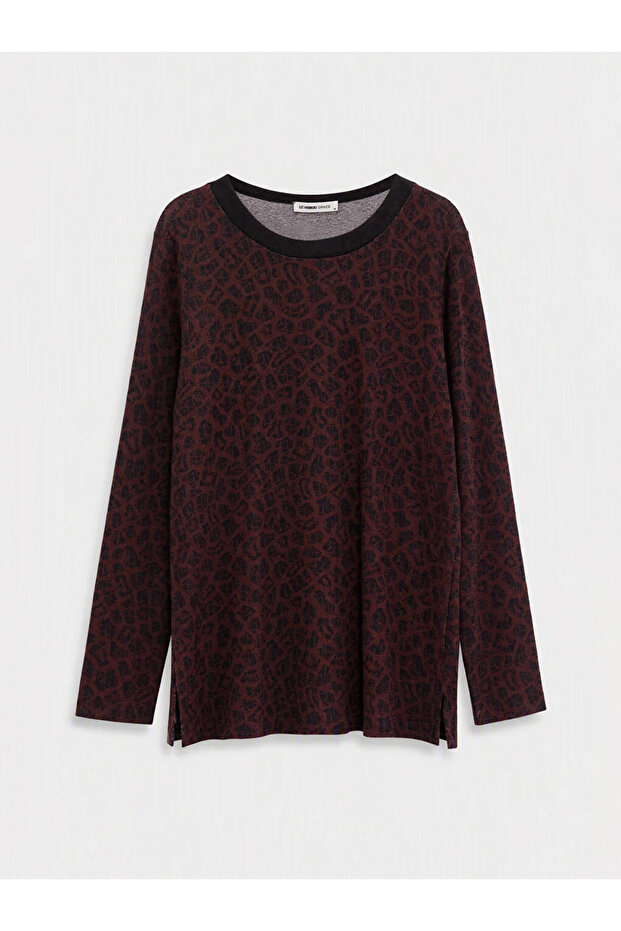 Burgundy Leopard Patterned Women's T-Shirt
