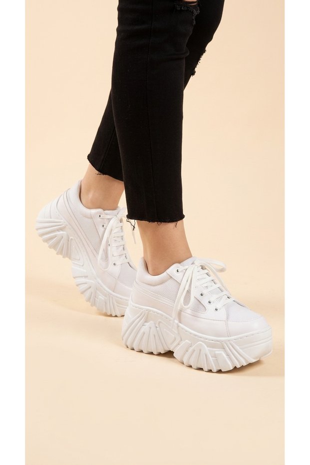 Lace-Up High Sole Skin Casual Women's Mesh Sneaker Sports Shoes