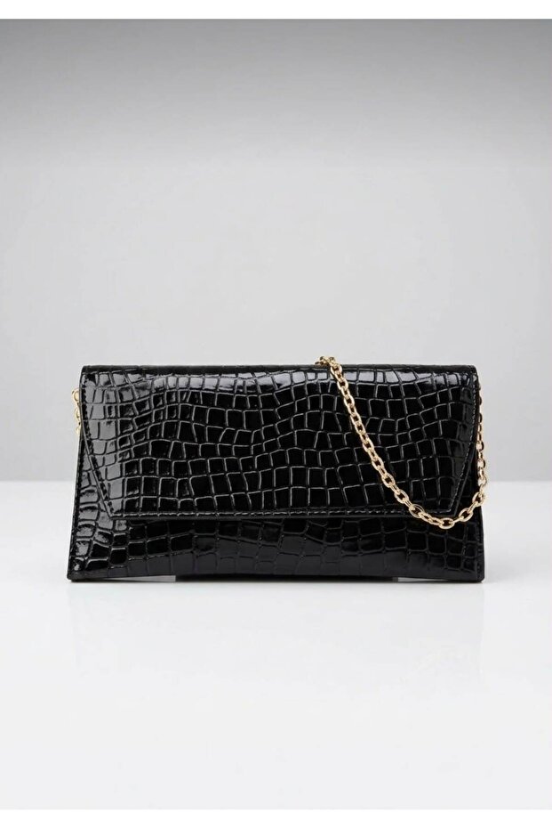 Women's Chain Strap Portfolio Bag