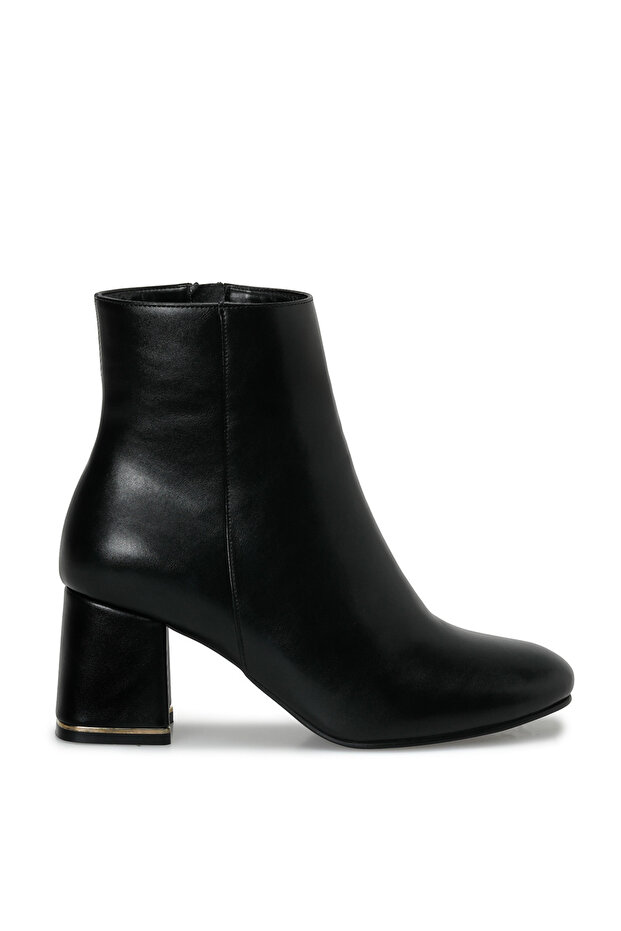21K-256 Black Women's Heeled Boots