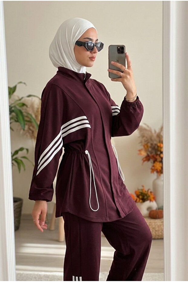 Women's Hijab Two-Piece Set Zippered Drawstring Tunic with Stripe Detail and Wide-Leg Pants Set