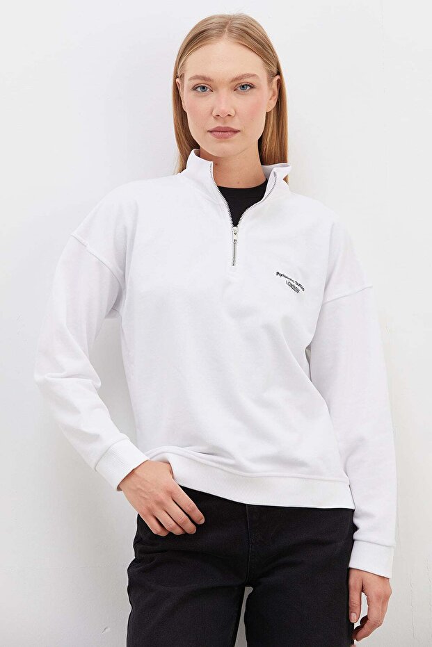 3 Thread Non-Embroidered London Printed Half-Zip Sweatshirt