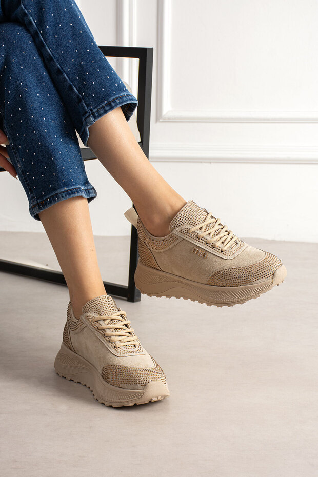 Ljn-6026 Thick Sole Stone Suede Laced Sports Shoes