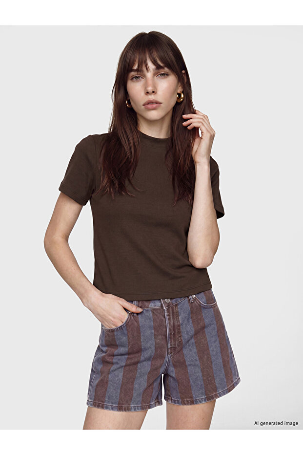 Sparkling Choices from Shining Store Zero Roba Collar Women's T-Shirt