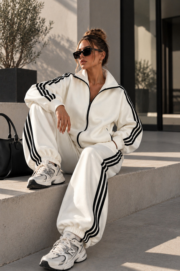 Unisex 3-Yarn Raster Retro Tracksuit Set with Zipper and Stripe Detail, Double Pockets and Elasticized Cuffs