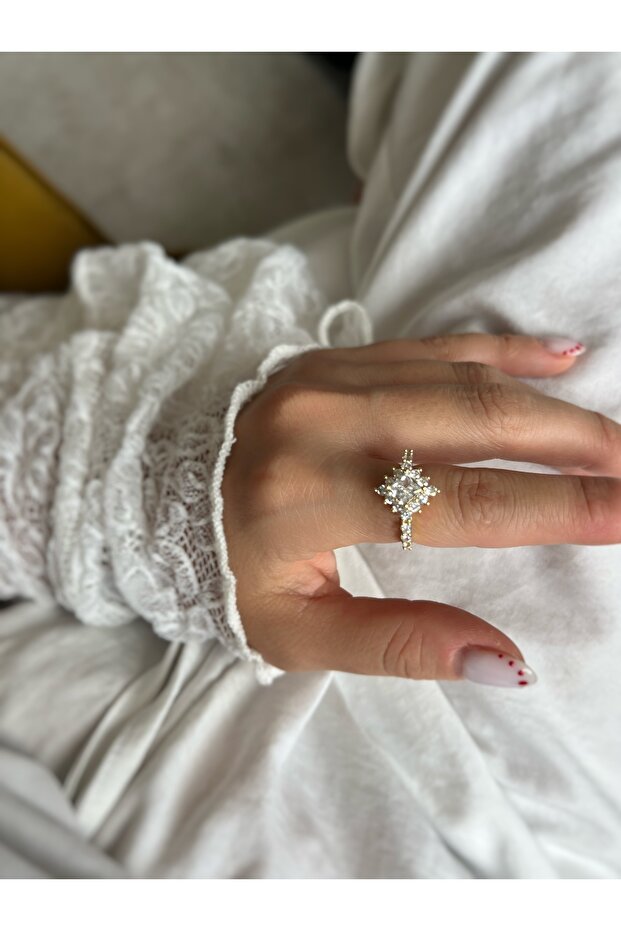 Baklava Pattern Stone Ring