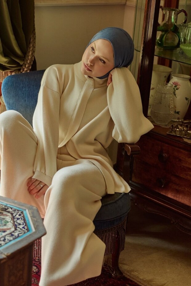 Mexican Double Zipper Suit Ecru