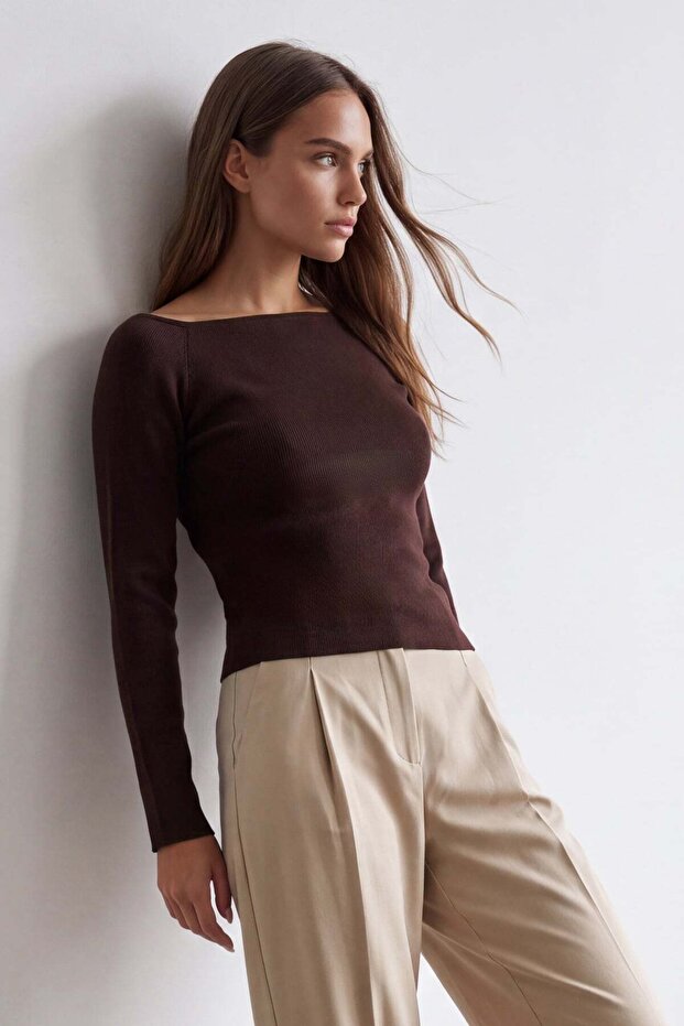 Women's brown boat neck crospan wool blend knit blouse alc-x15766