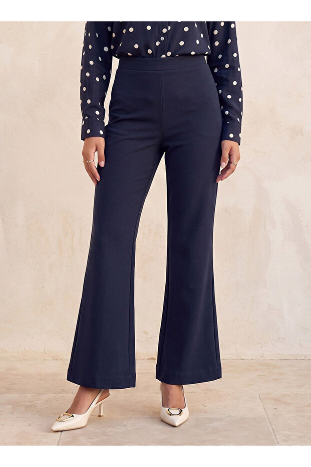 SOLID PONTE BOOTLEG PANT