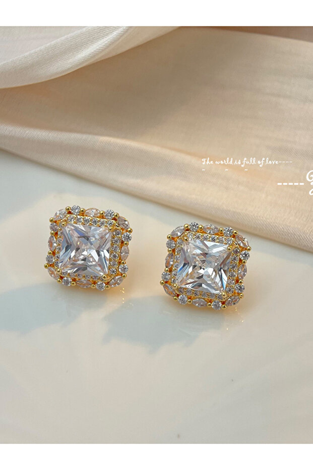 Embellished Stud Earrings