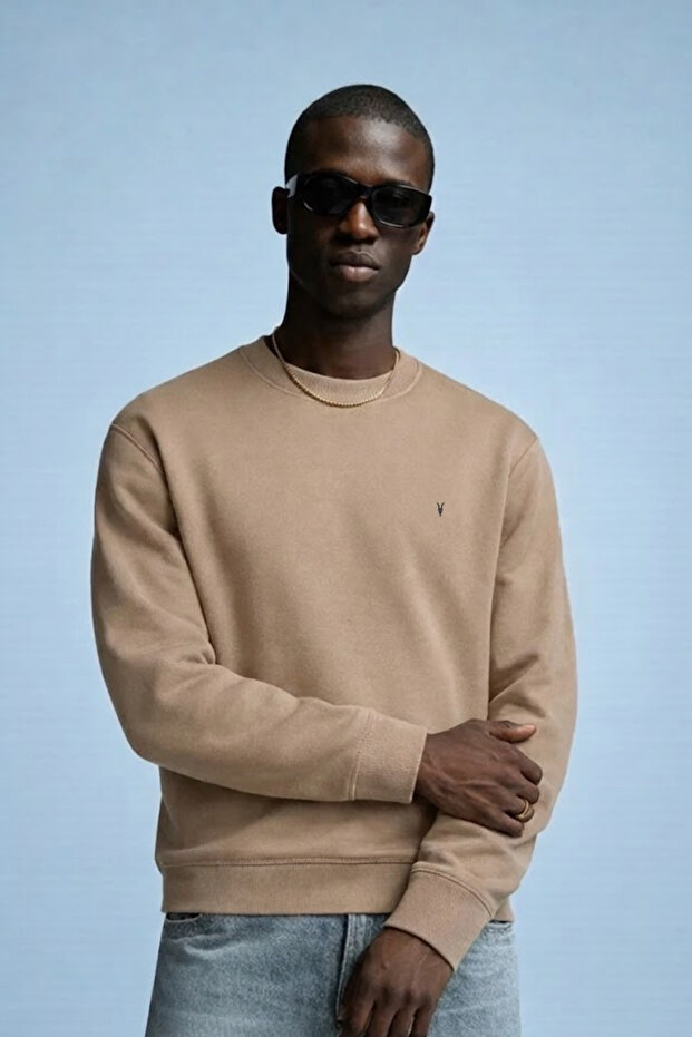 Men's Embroidered Shiny Caramel Sweatshirt